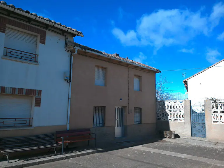 Foto de Inmueble / Vivienda en SUB-RC-2026-2408000126012